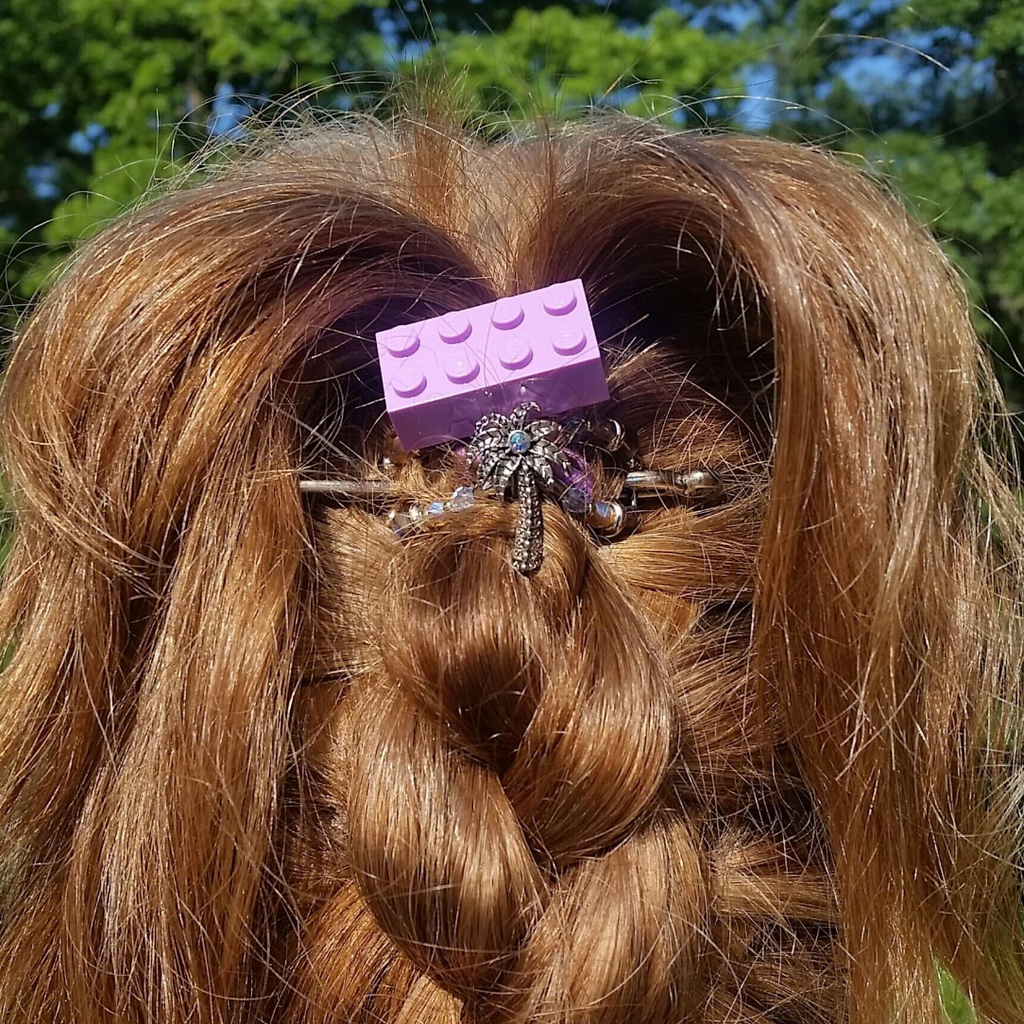 Choose Kindness with the Brilliant Bubblegum Bricklet | Charm Bracelet, Minifigure Accessory and Hair Band for Kids, Creative Collectors and Adults | Bricklets Studio