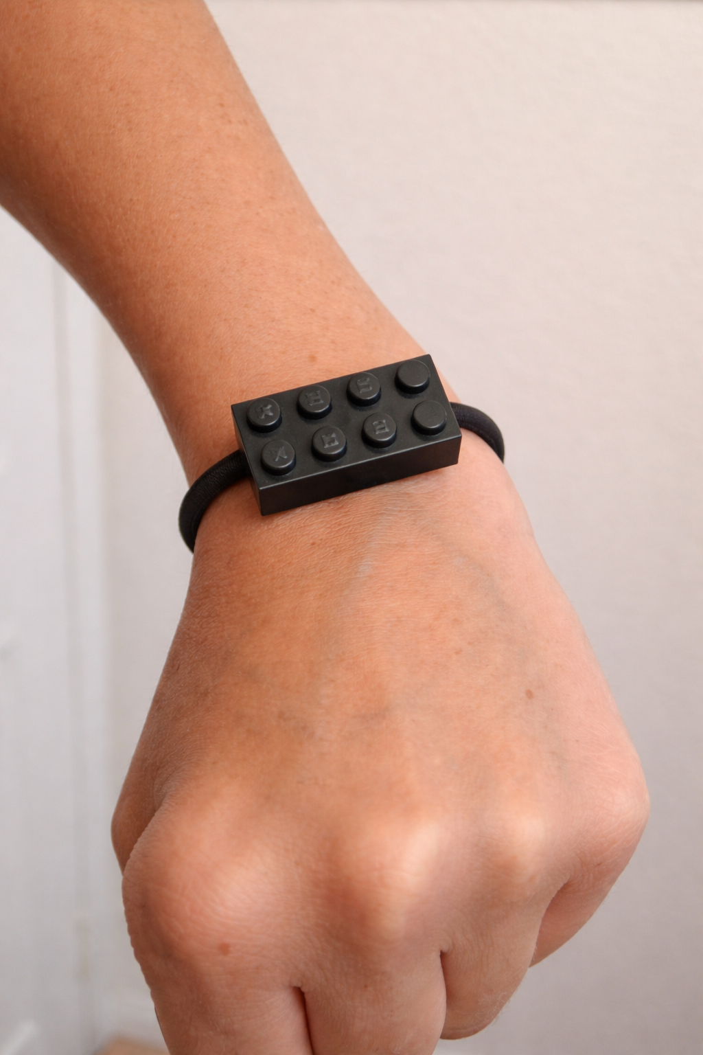 Black Bricklet — Power