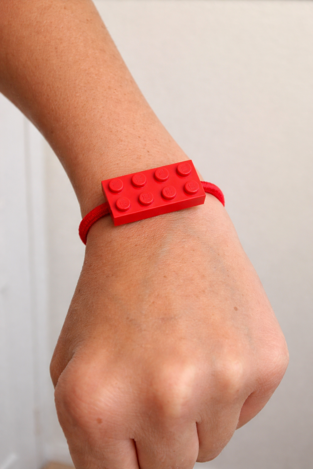 Choose Courage with the Ravishing Red Bricklet | Charm Bracelet, Minifigure Accessory and Hair Band for Kids, Creative Collectors and Adults | Bricklets Studio (Copy)